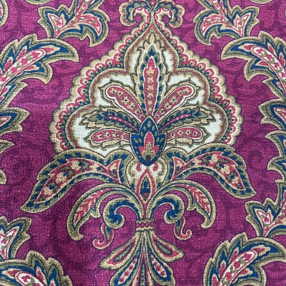 Vtg Burgundy Gold Damask Fleur-de-Lis Rectangular Tablecloth 80x58